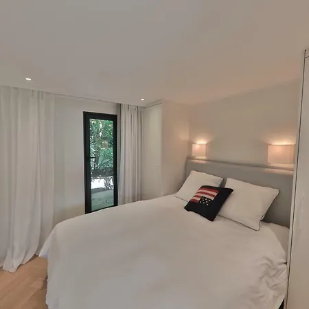 Maison T2 Centre Juan Les Pins Apartment *